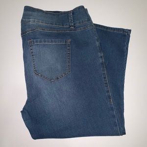 Loralette Women’s Capri Jeans size 14